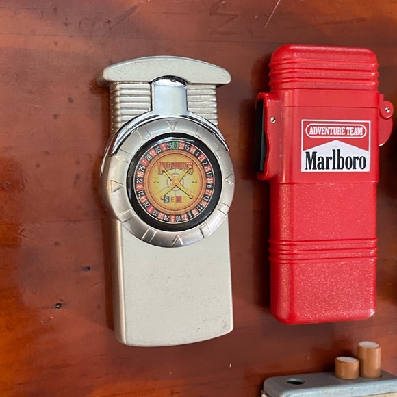 Accents 4x Vintage Lighters Marlboro Winston Swat Las Vegas Gambling